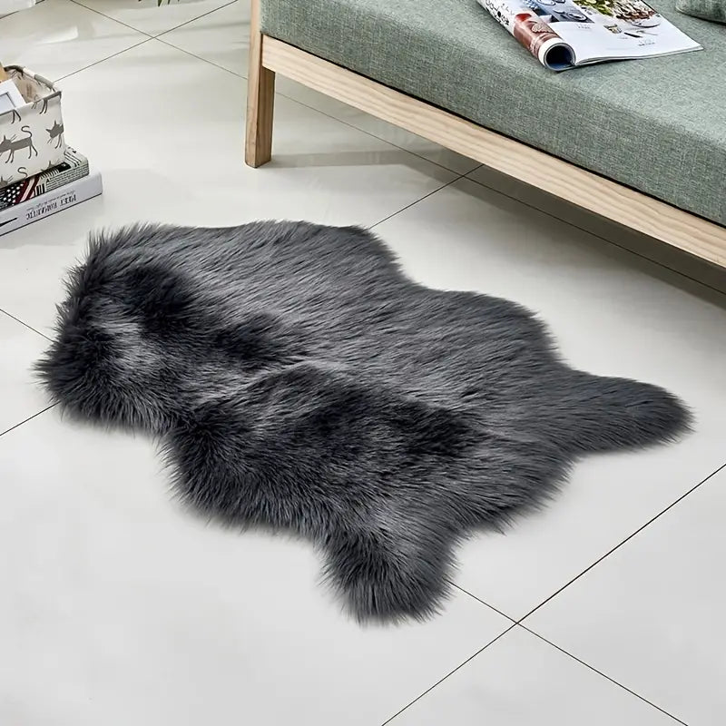 Cute Irregular Plush Rug for Living Room & Bedroom