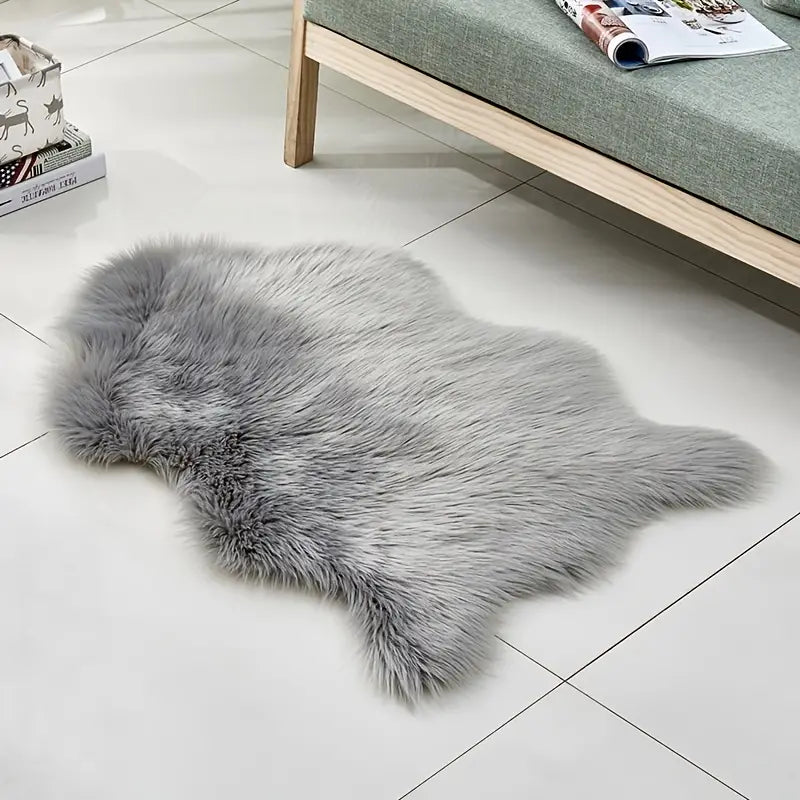 Cute Irregular Plush Rug for Living Room & Bedroom